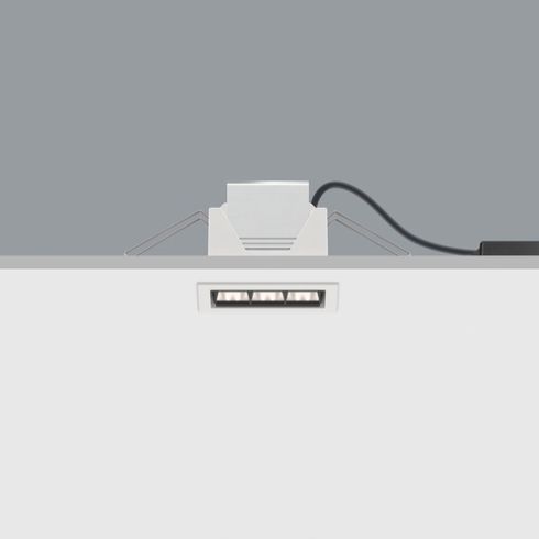 86727.000 COMPAR LINEAR wallwash Linsenwandfluter mit schwarzem Abblendraster