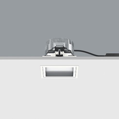 32001.000 QUINTESSENCE Deckeneinbau-Downlight